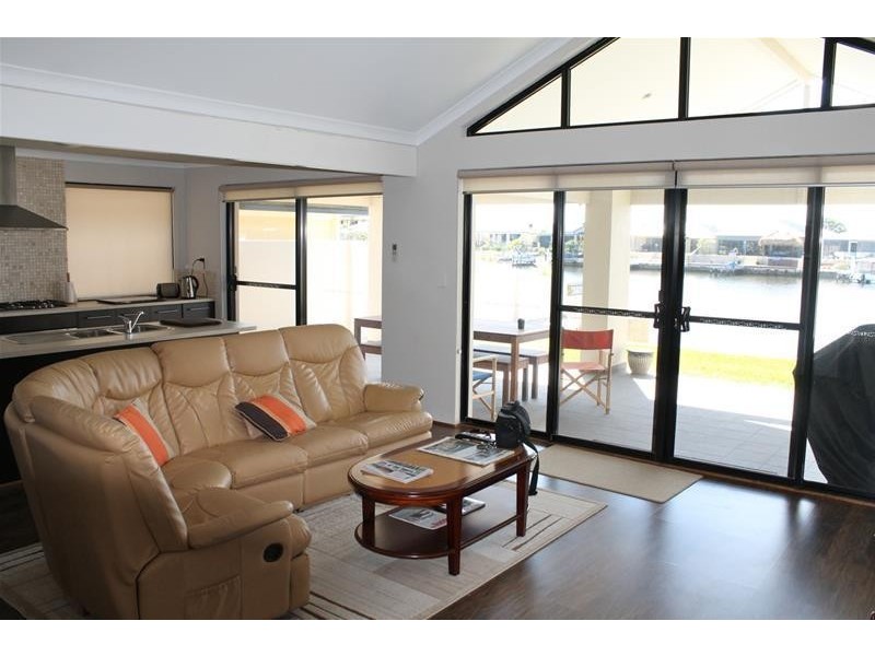 89 Kiap Road, South Yunderup WA 6208