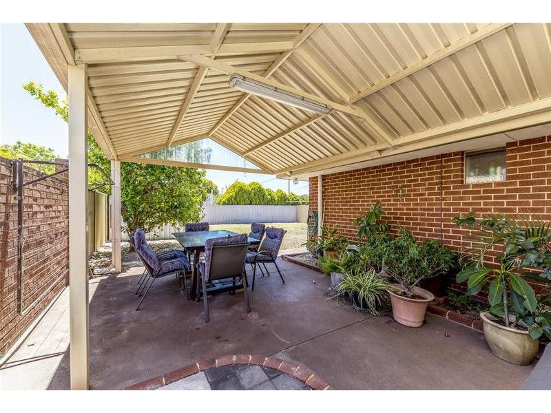 22B Kingfisher Drive, North Yunderup WA 6208