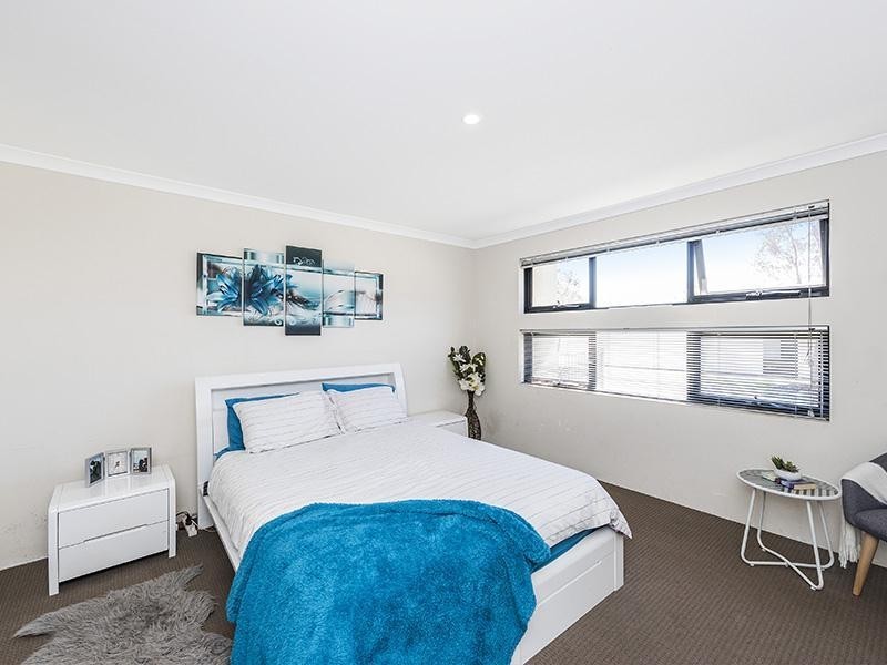 52 Weewar Circuit, South Yunderup WA 6208