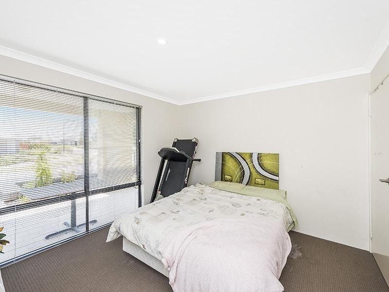 52 Weewar Circuit, South Yunderup WA 6208