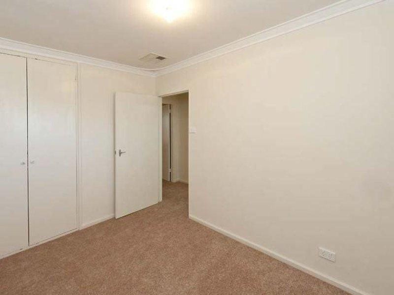 5/2 Uldina Place, Pinjarra WA 6208