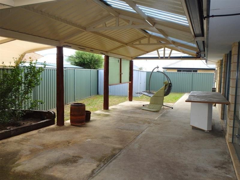 8 Gayze Retreat, Ravenswood WA 6208