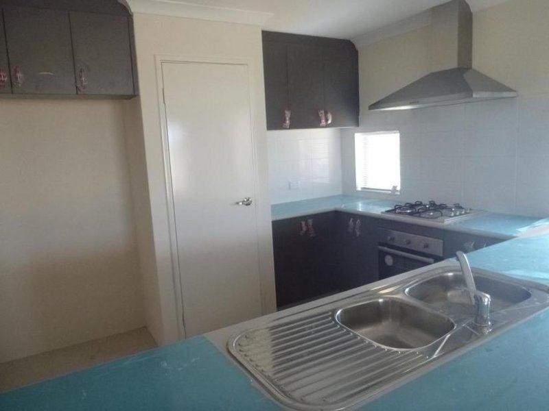 60 Weewar Circuit, South Yunderup WA 6208
