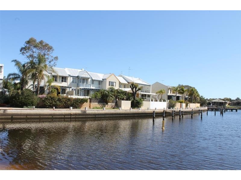 15 Dilley Court, South Yunderup WA 6208