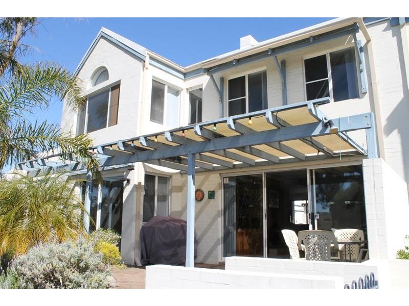 15 Dilley Court, South Yunderup WA 6208