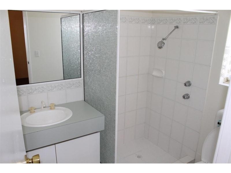 120 South Yunderup Road, South Yunderup WA 6208