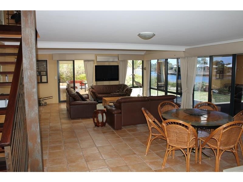 59 Heron Place, South Yunderup WA 6208