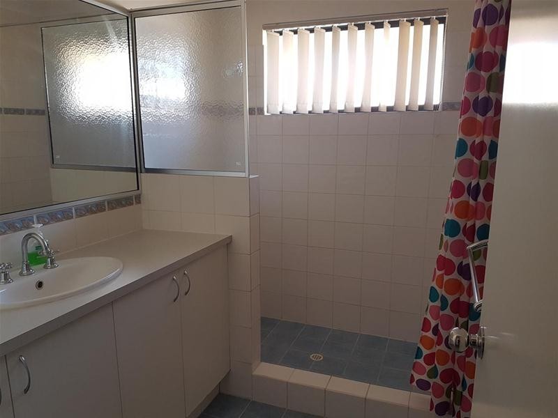 1/2 Iseppi Street, Waroona WA 6215