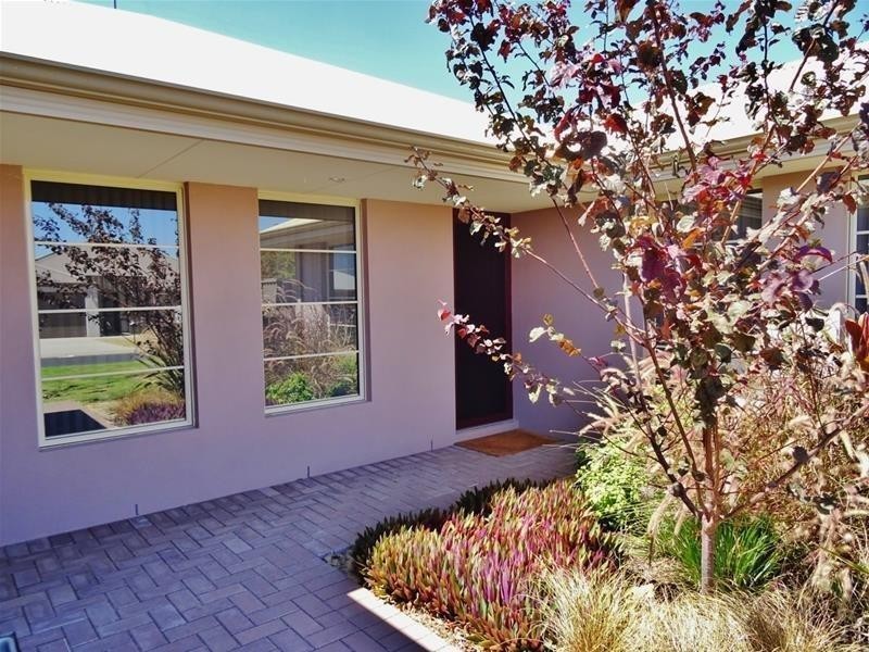 9 Harrison Way, Waroona WA 6215