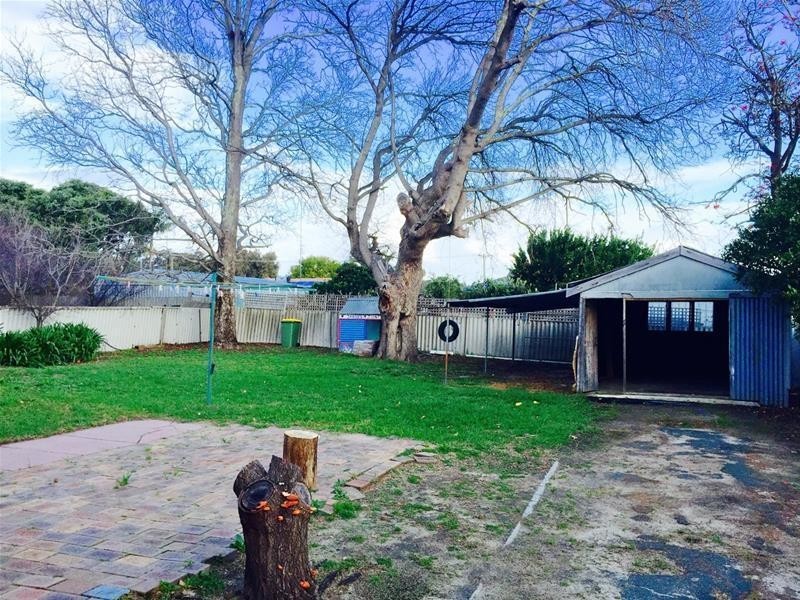 13 Fitzpatrick Place, Waroona WA 6215