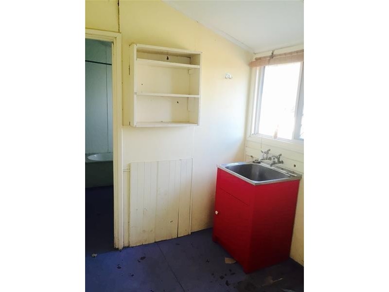 13 Fitzpatrick Place, Waroona WA 6215