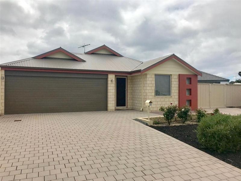 21 Gibbs Circuit, Ravenswood WA 6208