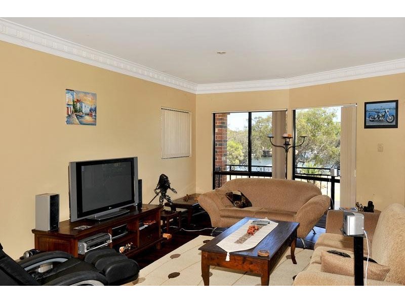 142 Banksia Terrace, South Yunderup WA 6208