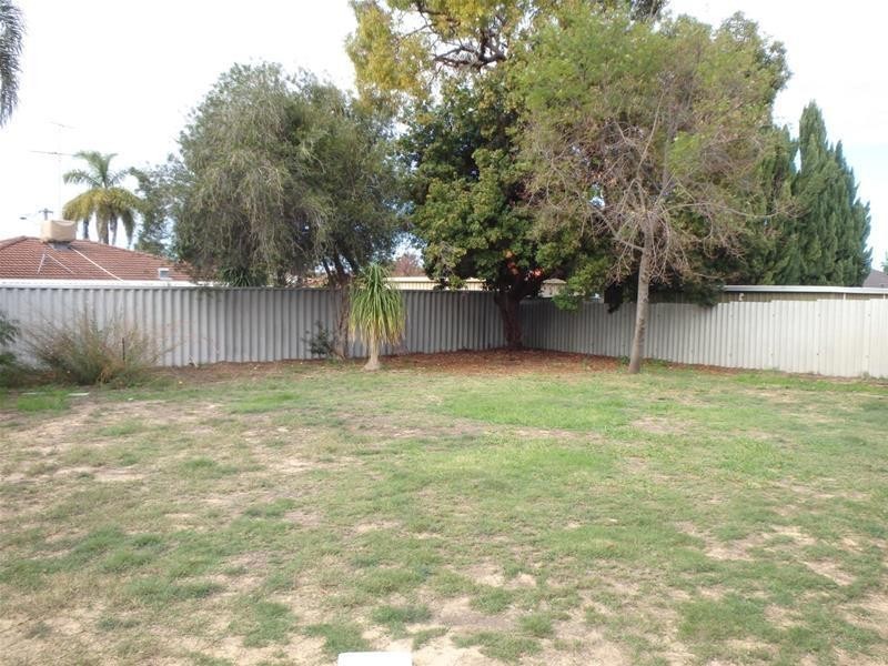 77 Amazon Drive, Greenfields WA 6210