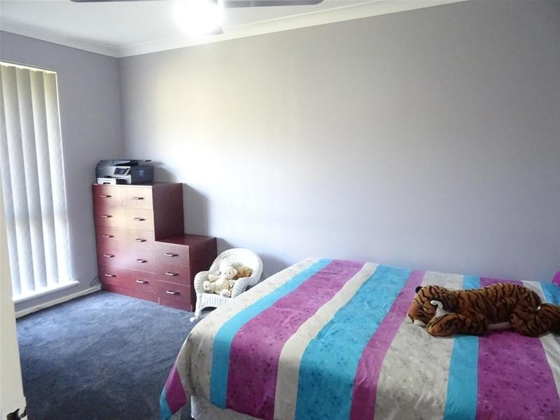 6 Hawksley Drive, Waroona WA 6215