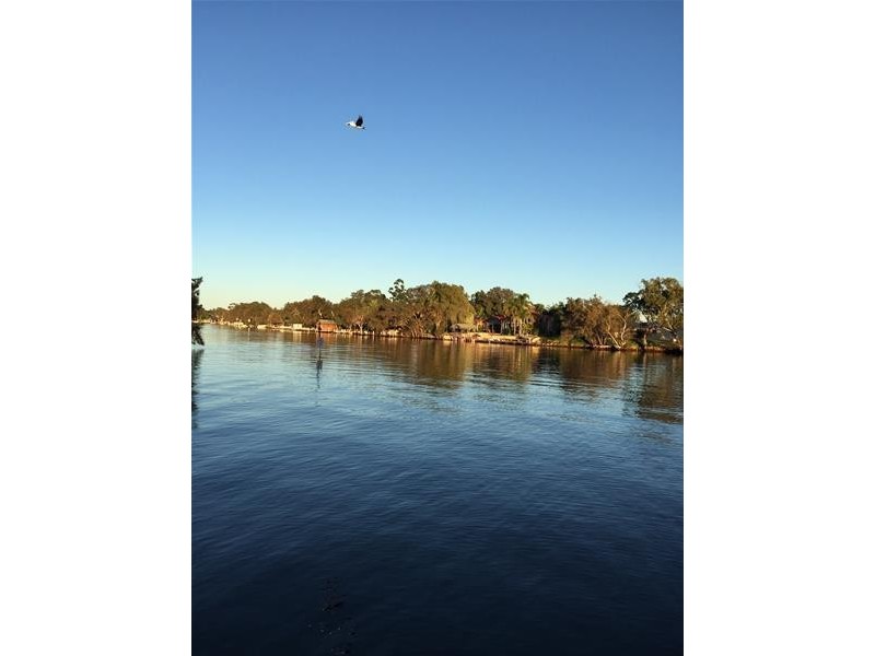 90 Banksia Terrace, South Yunderup WA 6208