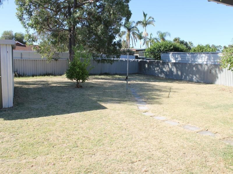 4 Flaveria Place, Pinjarra WA 6208