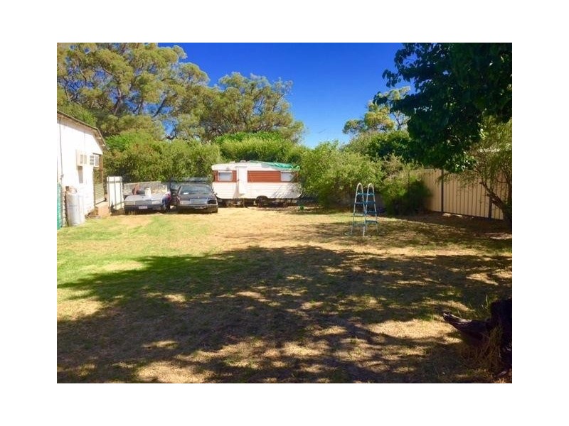 17 Parnell Street, Waroona WA 6215
