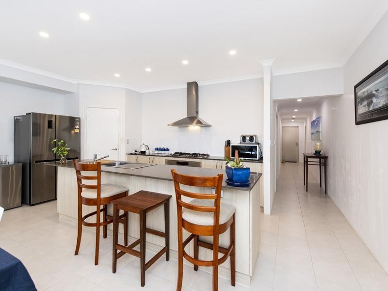 86 Weewar Circuit, South Yunderup WA 6208