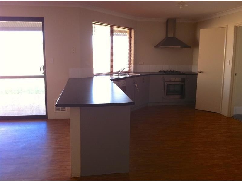 72 Country Road, Pinjarra WA 6208