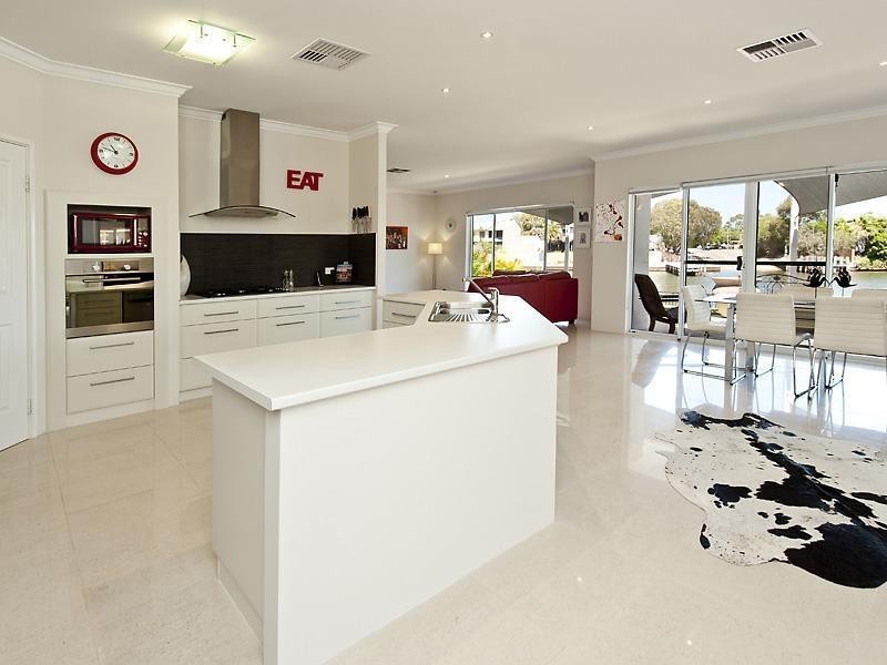 11 Wills Way, South Yunderup WA 6208