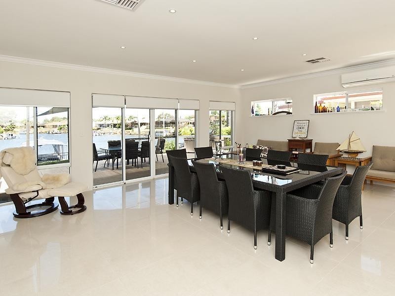 11 Wills Way, South Yunderup WA 6208