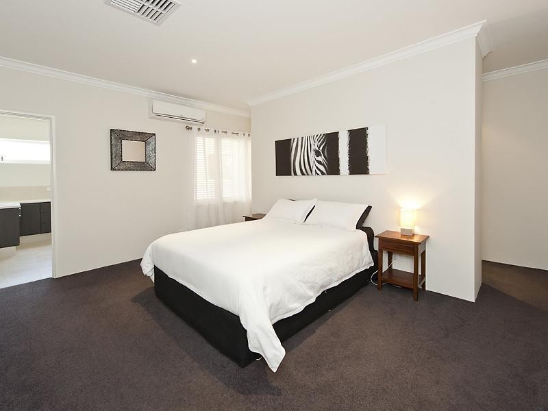 11 Wills Way, South Yunderup WA 6208