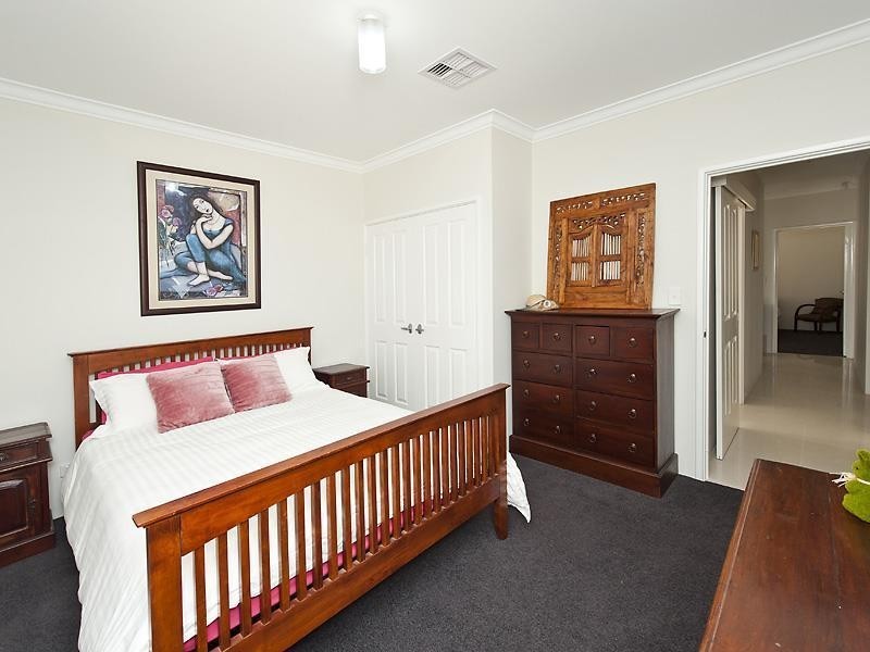 11 Wills Way, South Yunderup WA 6208