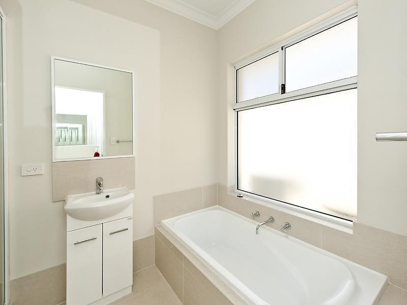 11 Wills Way, South Yunderup WA 6208