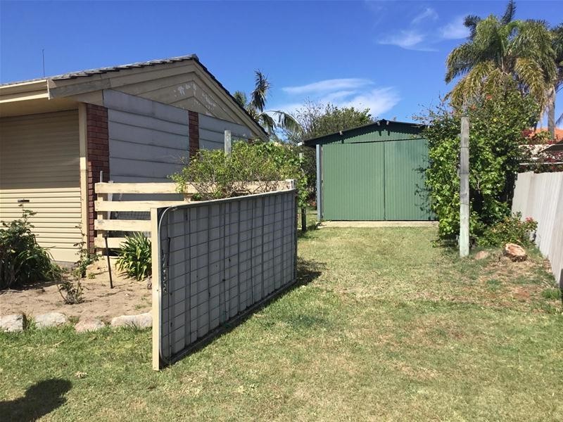 48 Glencoe Parade, Halls Head WA 6210