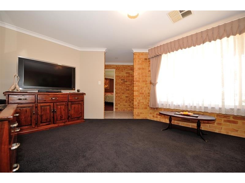 47 Country Road, Pinjarra WA 6208