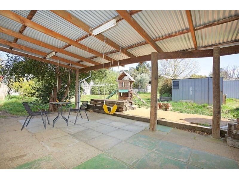 33 Mclarty Road, Dwellingup WA 6213