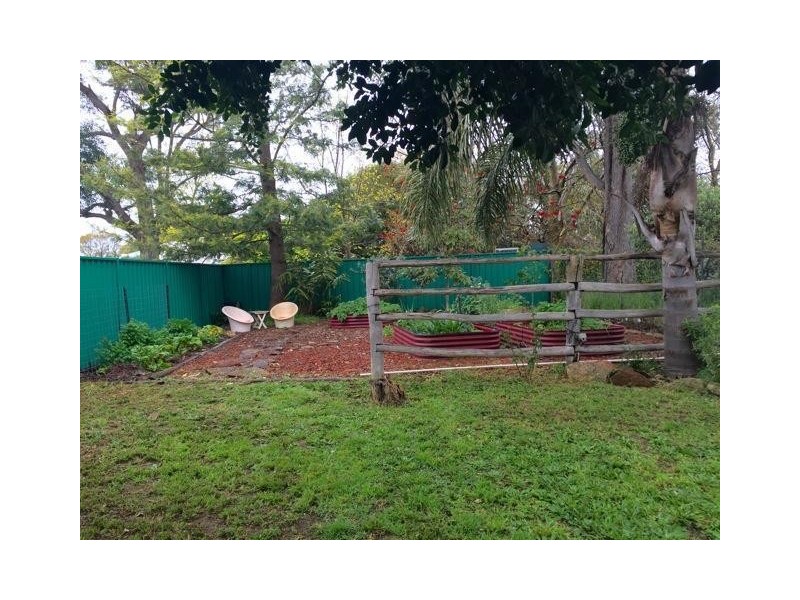 5 B  De hamel, Waroona WA 6215