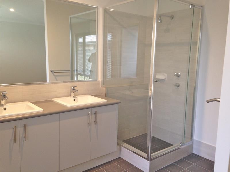 36 Placid Bend, South Yunderup WA 6208