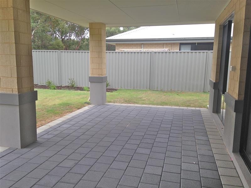 36 Placid Bend, South Yunderup WA 6208