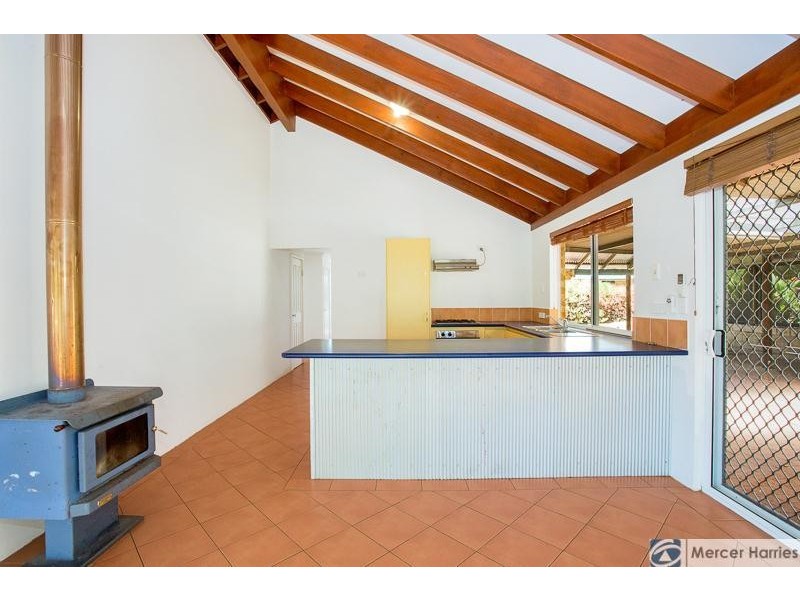 1 Begonia Court, Dwellingup WA 6213