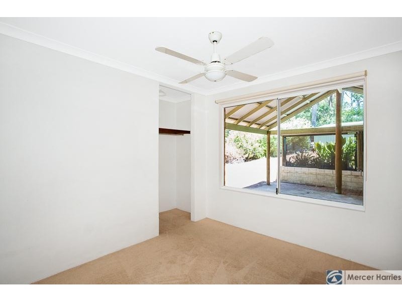 1 Begonia Court, Dwellingup WA 6213