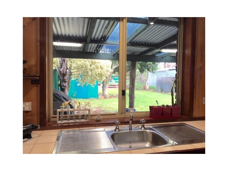 5b De Hamel Street, Waroona WA 6215