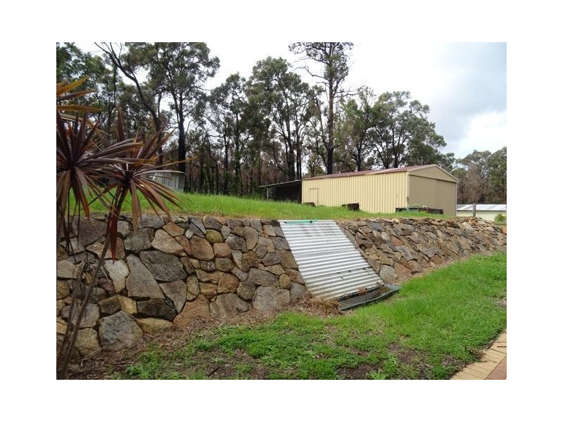 53 Lyons Road, Waroona WA 6215