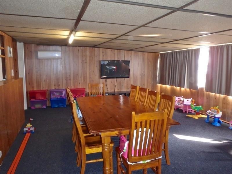 16 Warr Street, Pinjarra WA 6208