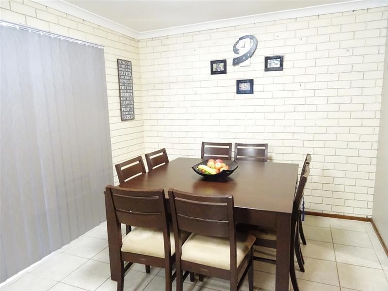 6 Hawksley Drive, Waroona WA 6215