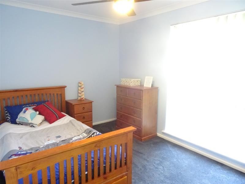 6 Hawksley Drive, Waroona WA 6215