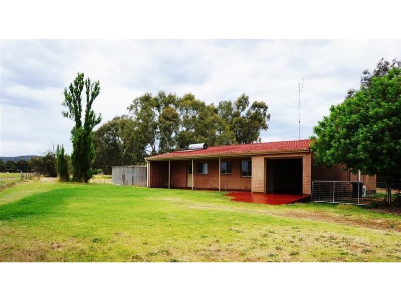 8179 South West Highway, Waroona WA 6215