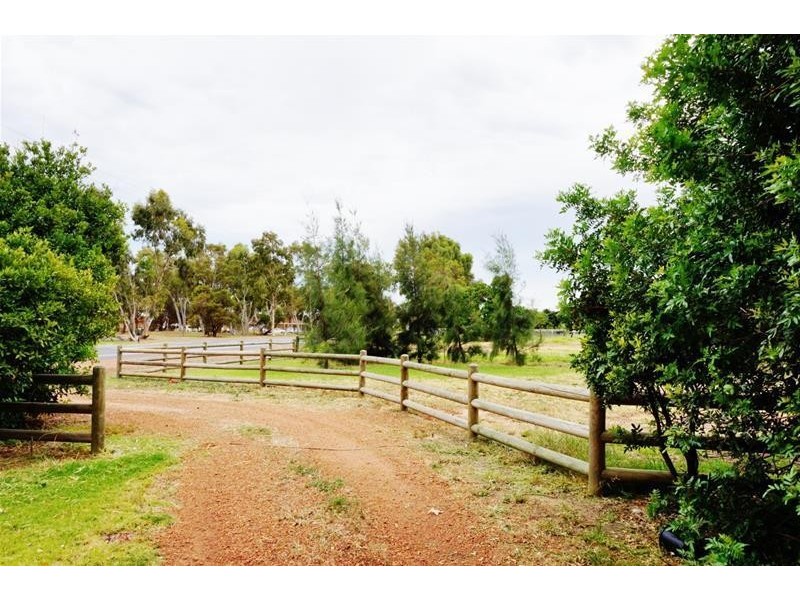 8179 South West Highway, Waroona WA 6215