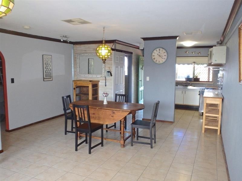 3/6 Leslie Street, Dudley Park WA 6210