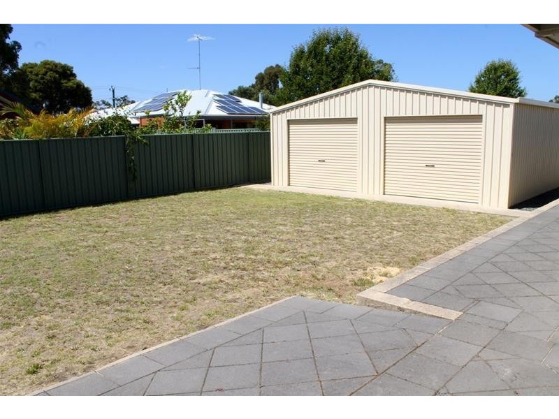 8 Taylor Court, Pinjarra WA 6208