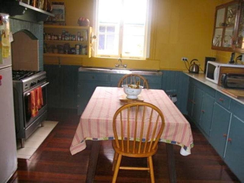 19 Grevillia Road, Dwellingup WA 6213