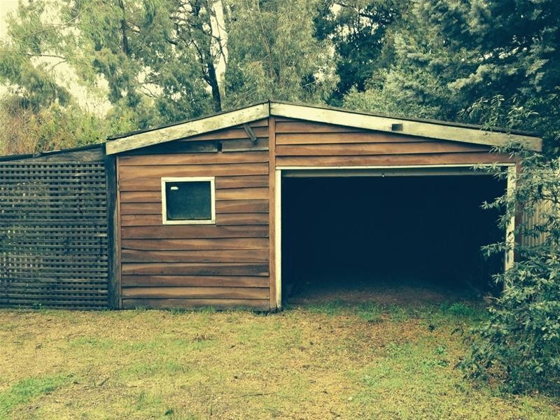 19 Grevillia Road, Dwellingup WA 6213