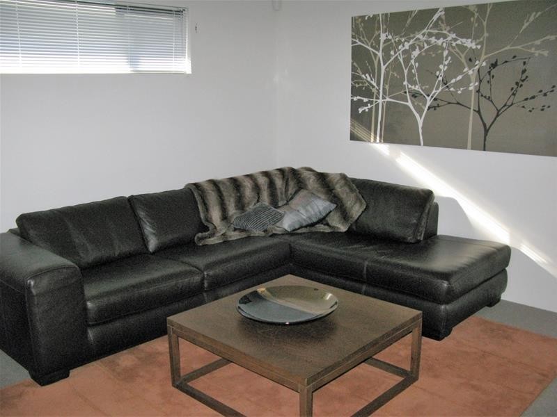 2 Blair Street, South Yunderup WA 6208