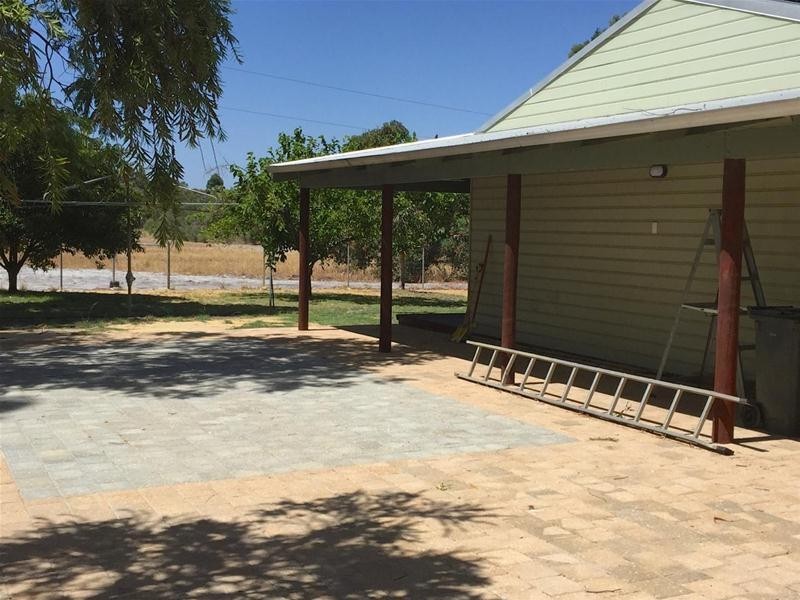 27 Fishermans Road, West Coolup WA 6214